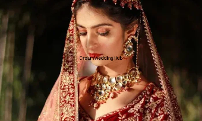 Curly Top Beauty Parlour